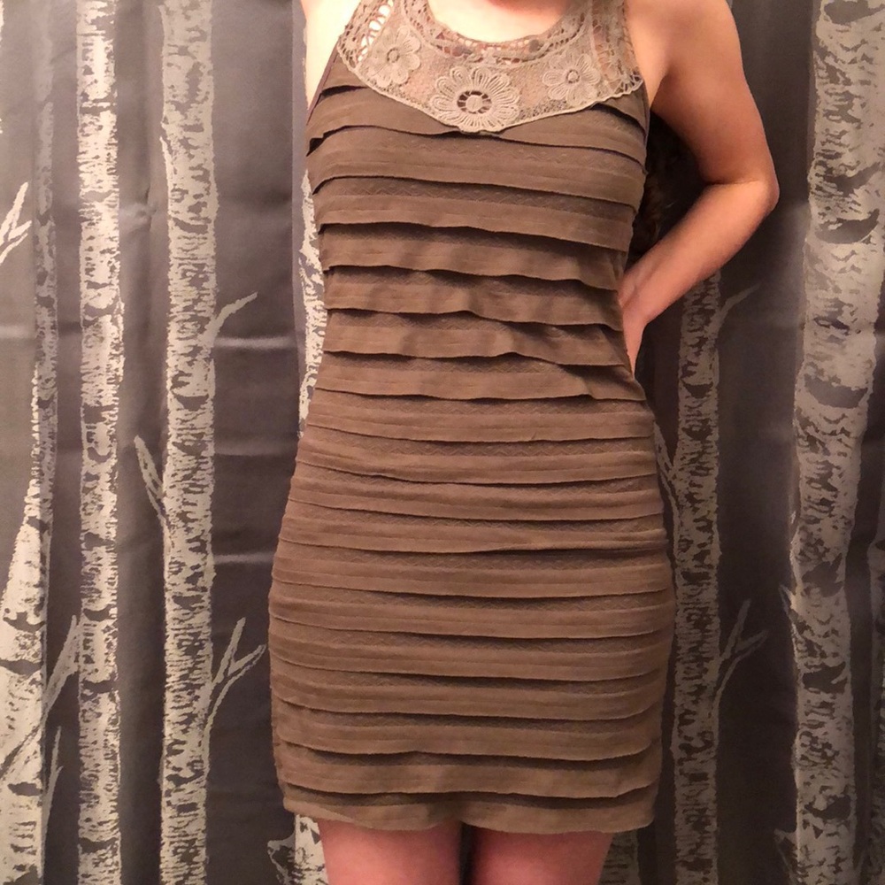 NWT Anthropologie Ruffle Fitted Dress
